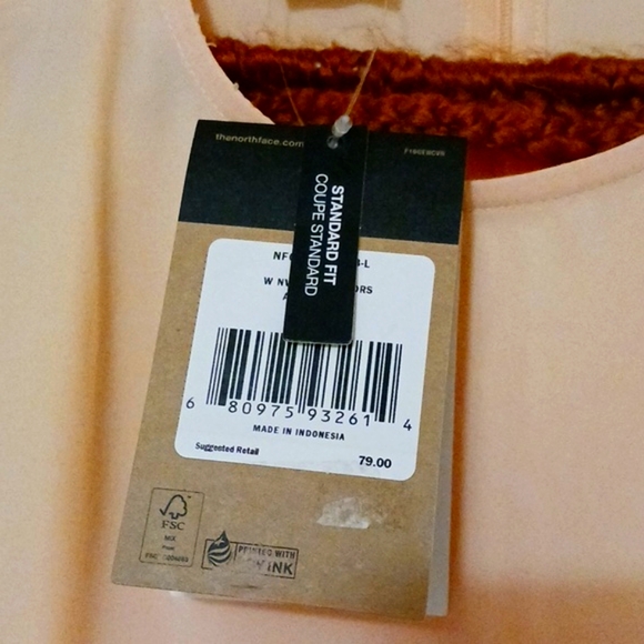 NWT Romper - Picture 7 of 8